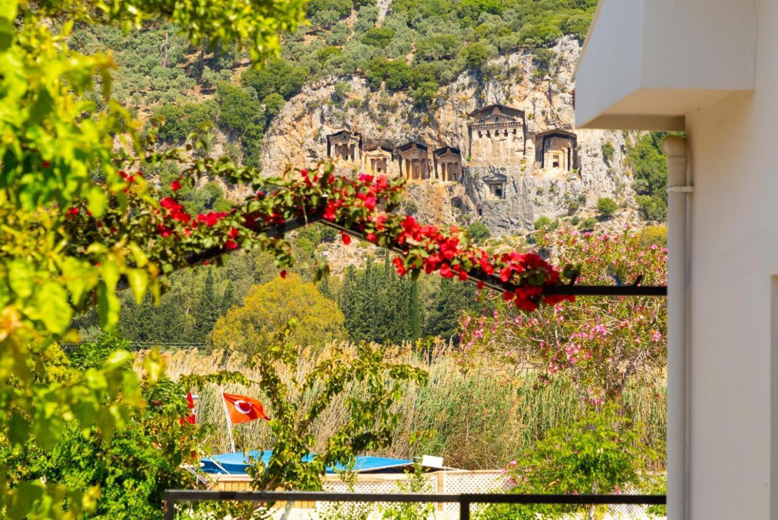 Villa Zonkdemir Далян Екстериор снимка
