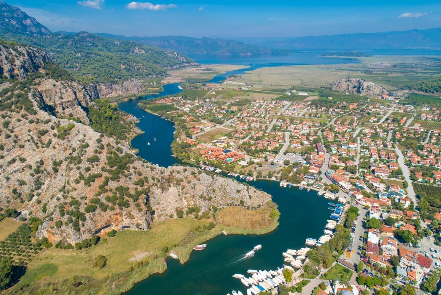 Villa Zonkdemir Далян Екстериор снимка